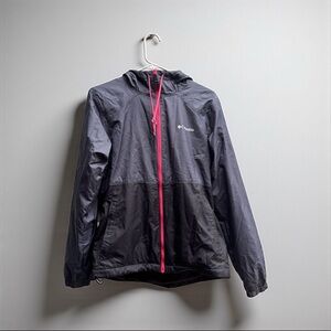 Columbia women’s  Windbreaker in Gray with Pink Accents
